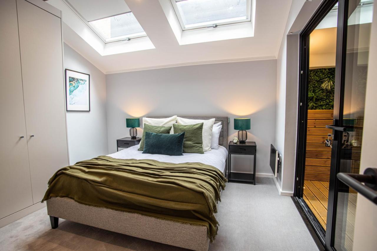Modern & Chic One Bedroom Apartments In Fitzrovia By Sojo Stay Лондон Экстерьер фото